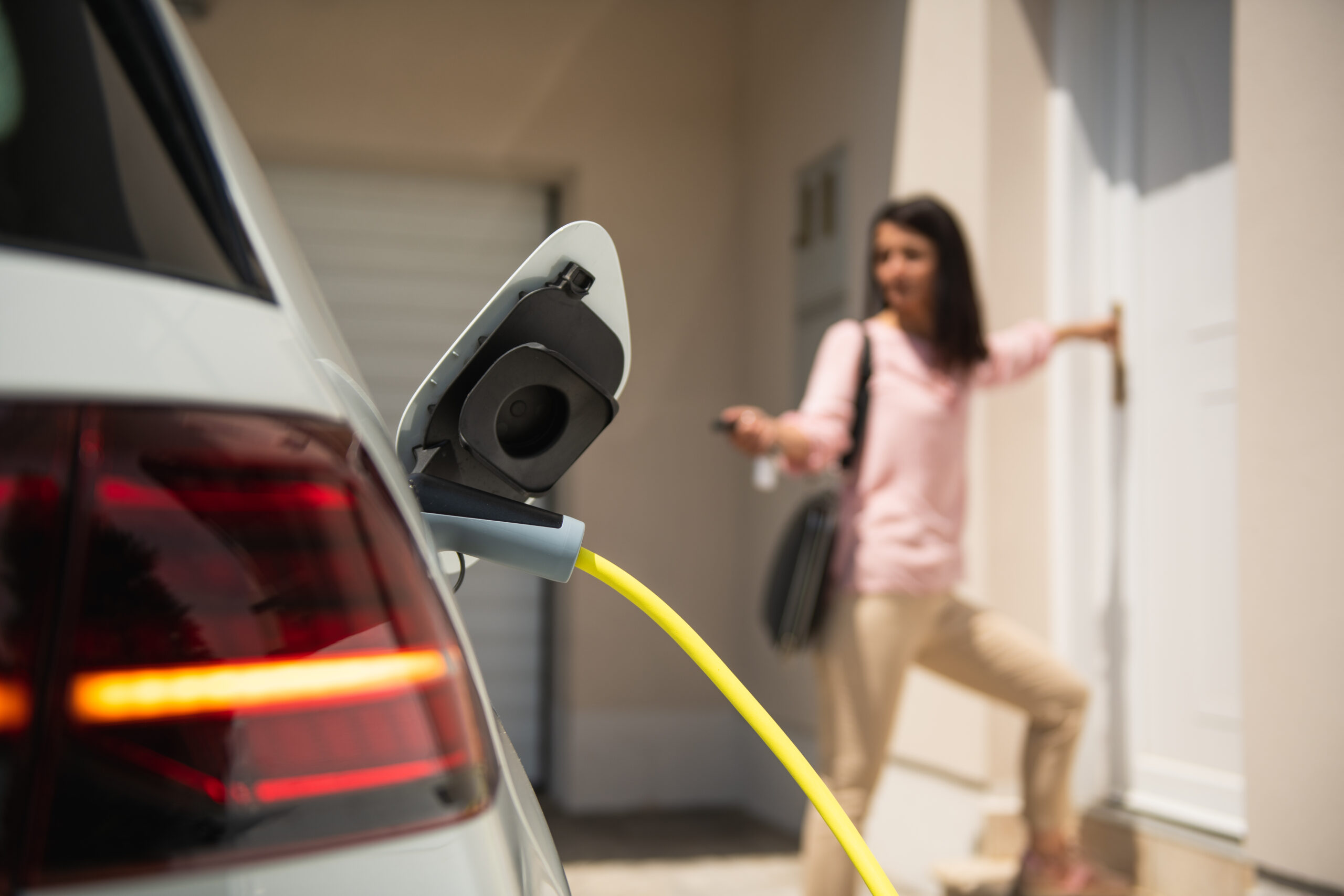 How Long Does It Take To Charge An Electric Car? 1 Electric Car
